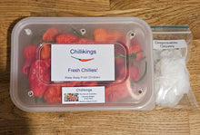 Load image into Gallery viewer, 1x Box 20x Fresh Large Carolina Reaper Chillies!!! World's Hottest!!! Ready Now!!!